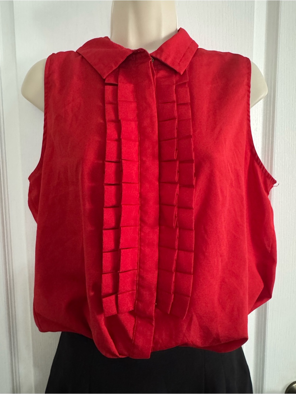 Karl Lagerfeld Red Sleeveless Ruffle-Front Blouse